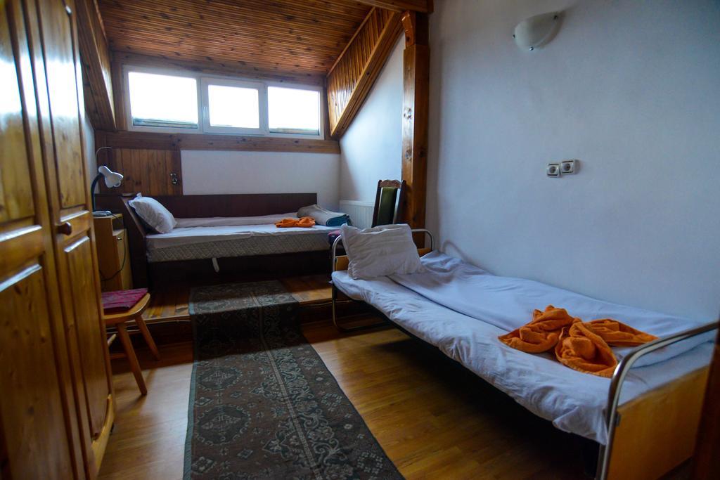 Topuzovi Guest House Dobrinishte Habitación foto